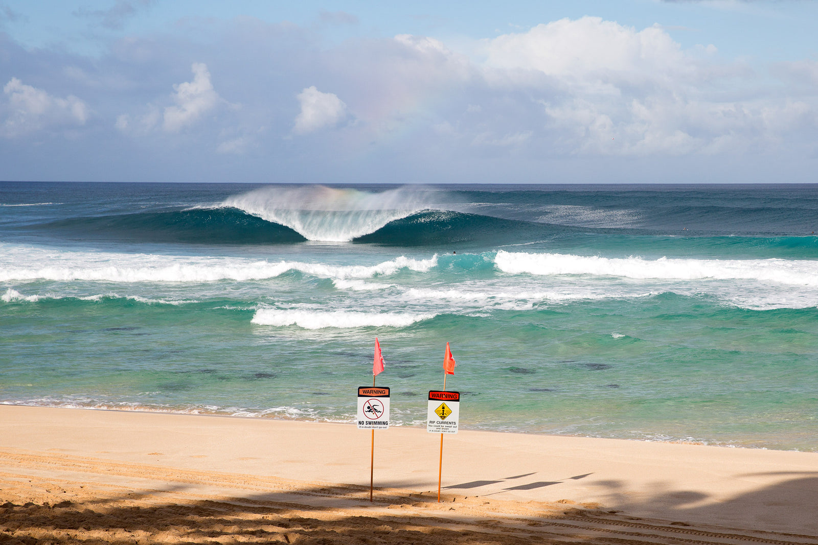 2043-Pipeline-Hawaii — detail close-up