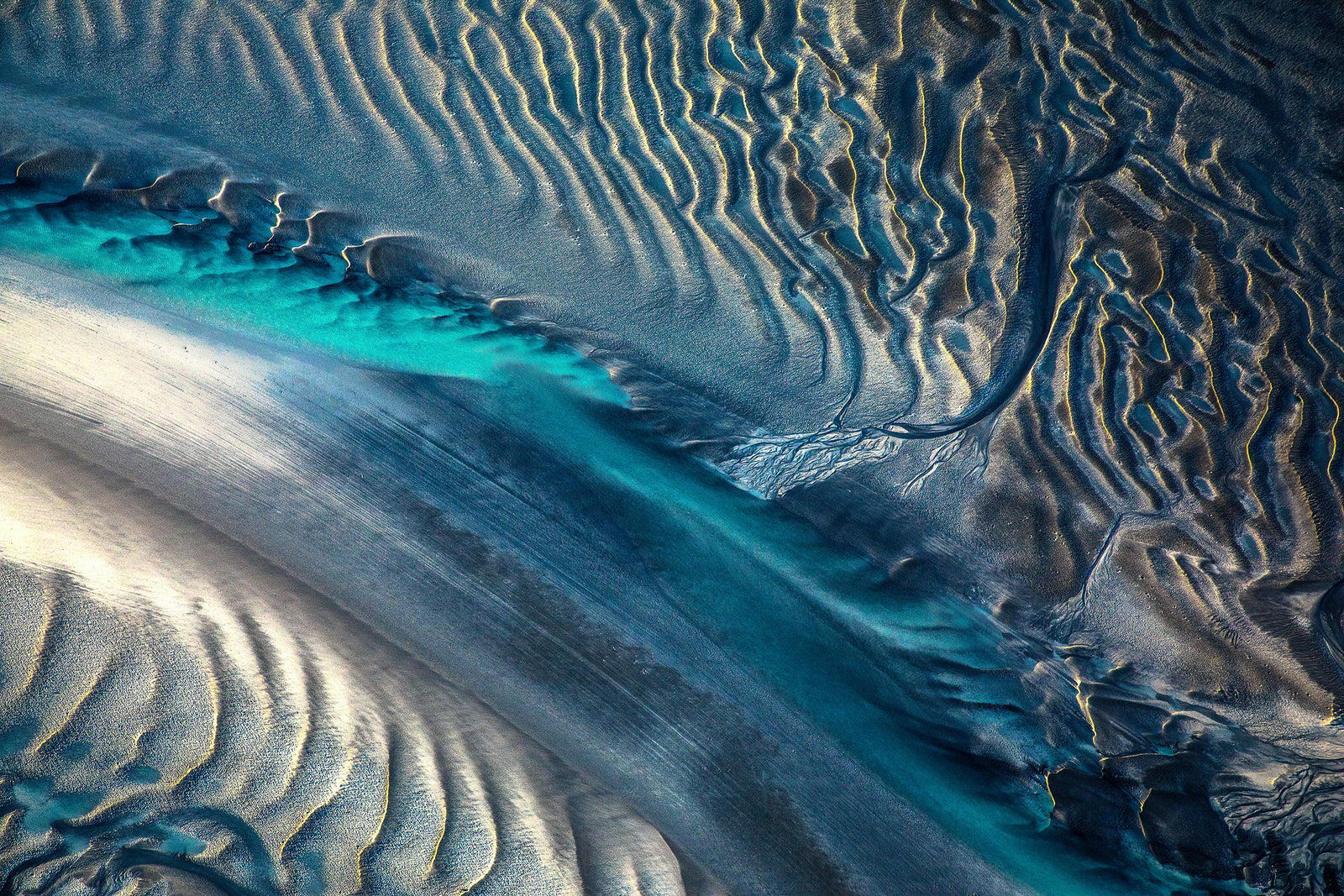 2809-Flow-Abstract-Art — detail close-up