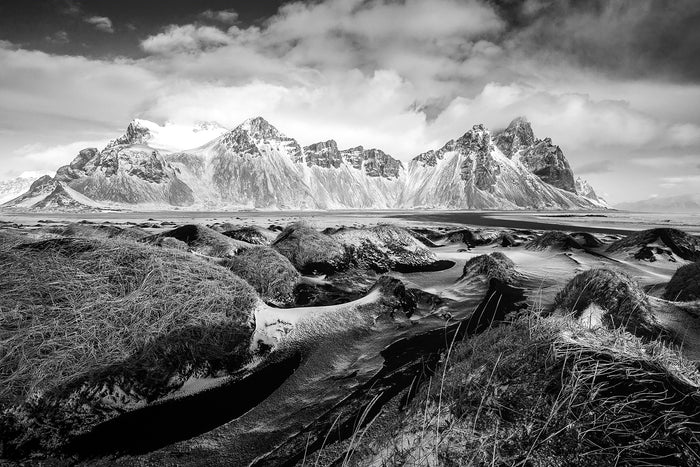 Iceland, dramatic black and white landscape of mountains and coastline, landscape photography – Sean Scott Photography