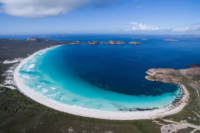 Lucky Bay Western Australia, sweeping white sand beach and turquoise bay, aerial photography – Sean Scott Photography