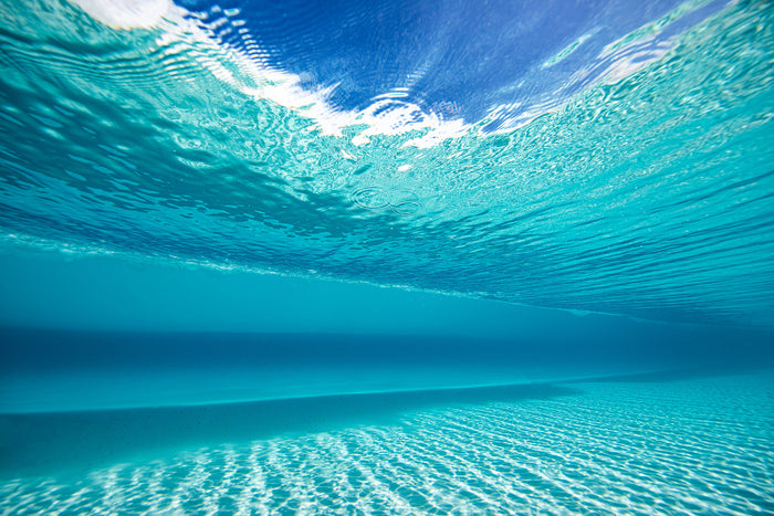 Western Australia coastline, large turquoise ocean wave forming from above, underwater photography – Sean Scott Photography