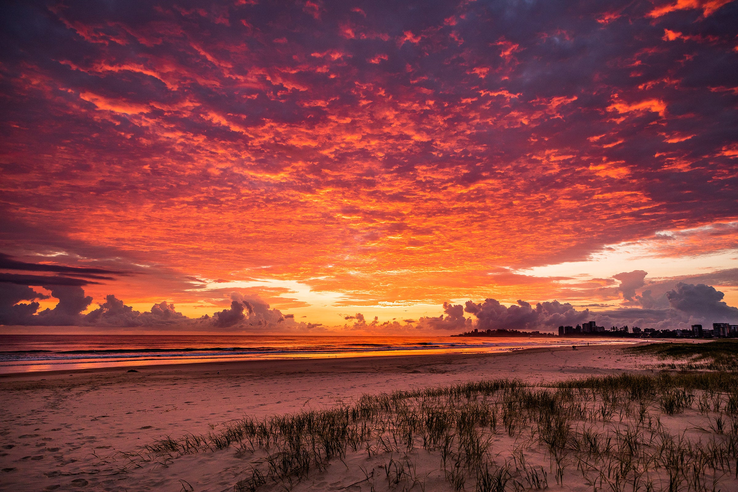 Tugun Gold Coast Australia, vibrant sunrise over ocean and rocky shoreline, landscape photography – Sean Scott Photography