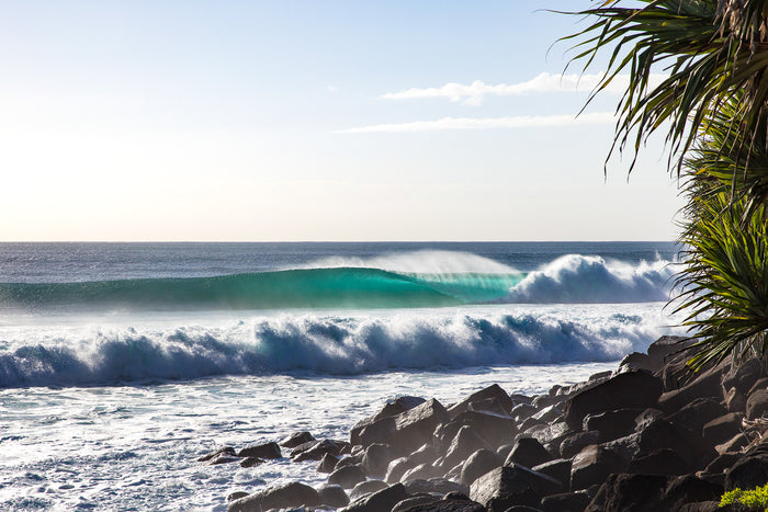 Burleigh Heads Gold Coast Australia, rolling waves breaking along the beach, landscape photography – Sean Scott Photography