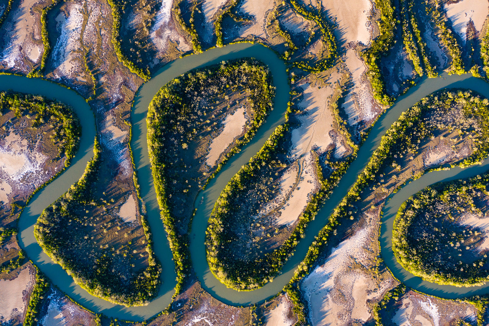 3295-Outback-River