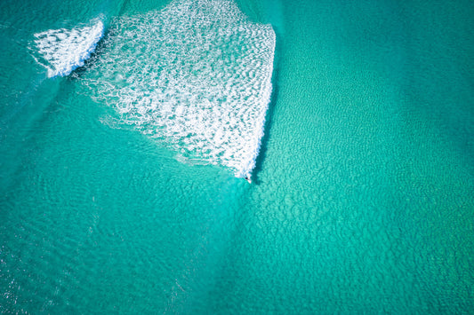 Currumbin Alley Gold Coast, surfer riding ocean wave from above, aerial photography – Sean Scott Photography