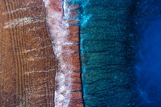 Ningaloo Reef Western Australia, vibrant coral reef and deep blue ocean patterns, aerial photography – Sean Scott Photography