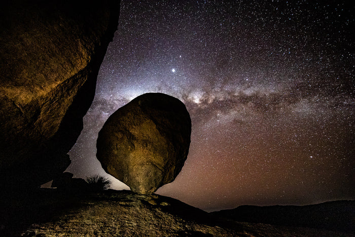 Girraween National Park Queensland, granite boulders beneath a star filled night sky, landscape photography – Sean Scott Photography